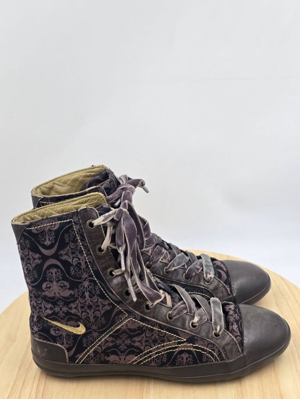Rare Nike Sixton Mid  Alice Cullen Twilight Vintage Nike Shoes Y2K Womens sz 7